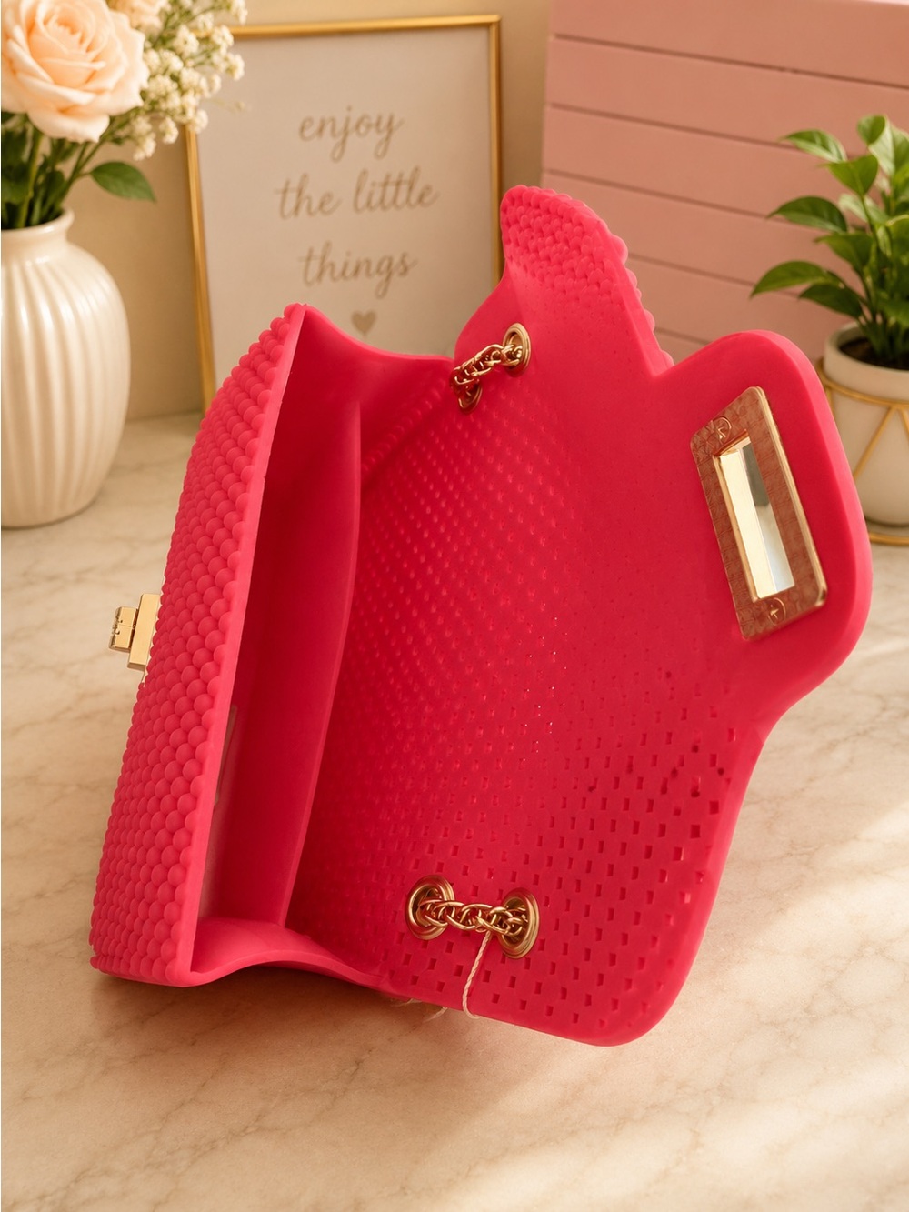 Coral shoulder/ crossbody gold hardware with bag charm 8 x 4.5” - Picture 3 of 3